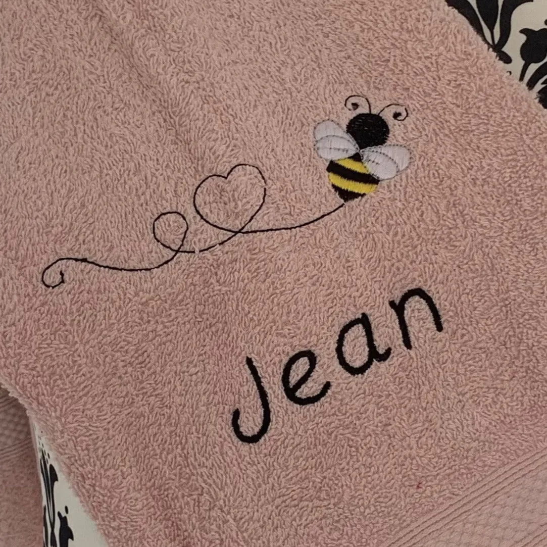 Bumble Bee - Baby Taggy Bubble Blanket / Satin Comforter - Personalised