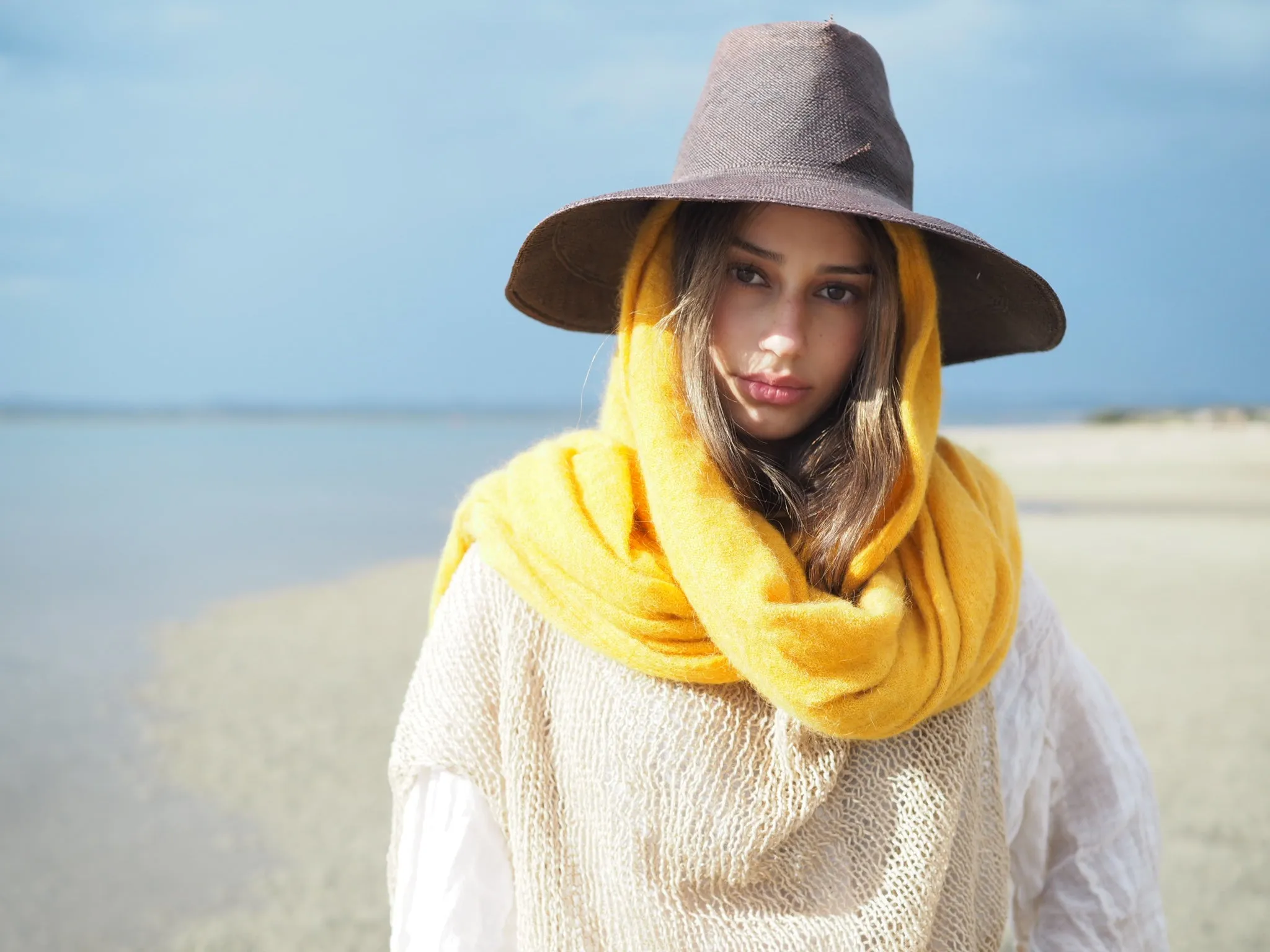 Light weight wrap (Alpaca) buttercup