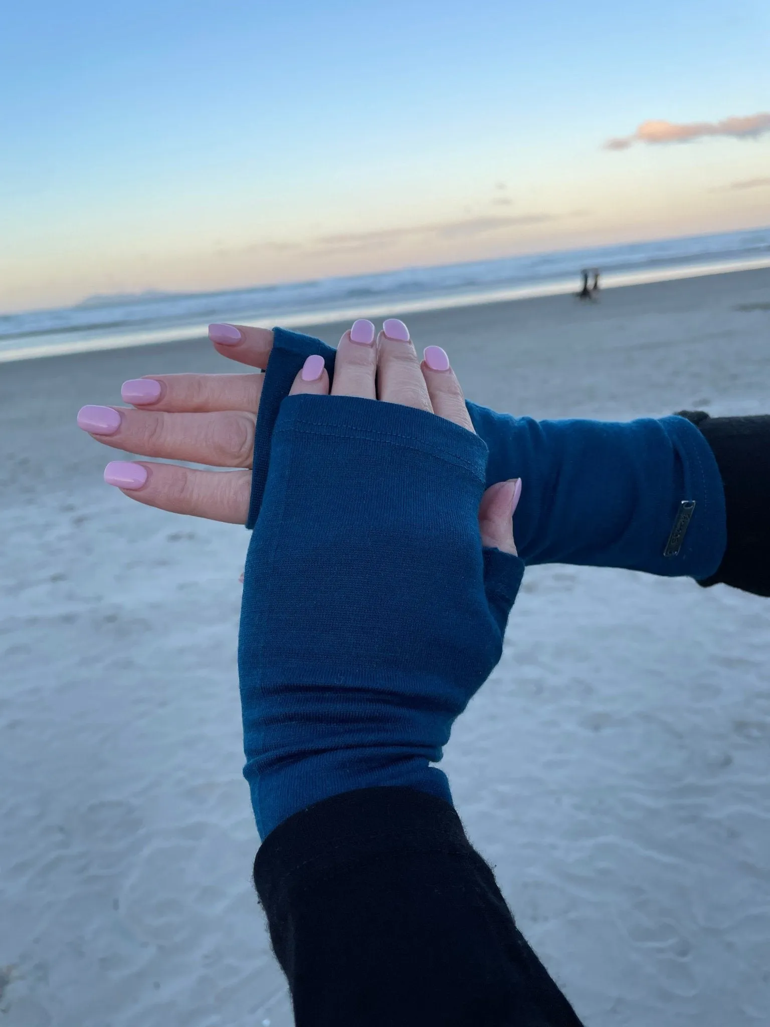 MERINO WOOL FINGERLESS GLOVES WOMENS TWILIGHT